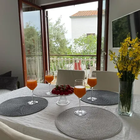 Apartment Miki, Okrug Gornji, Trogir