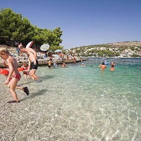 Miki, Okrug Gornji, Apartment Trogir