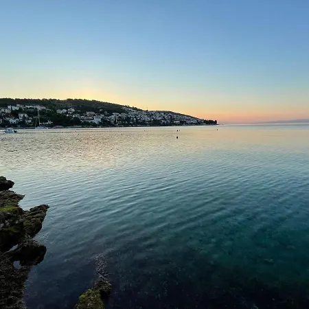 Apartman Miki, Okrug Gornji,