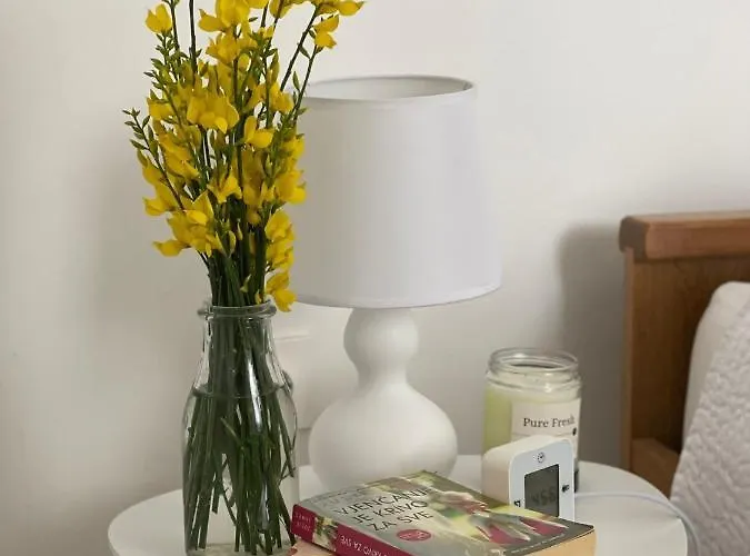 Miki, Okrug Gornji, * تروغير