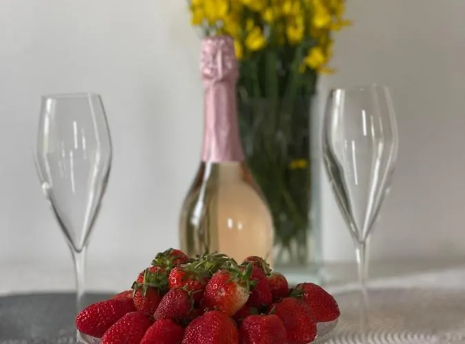 Miki, Okrug Gornji, *